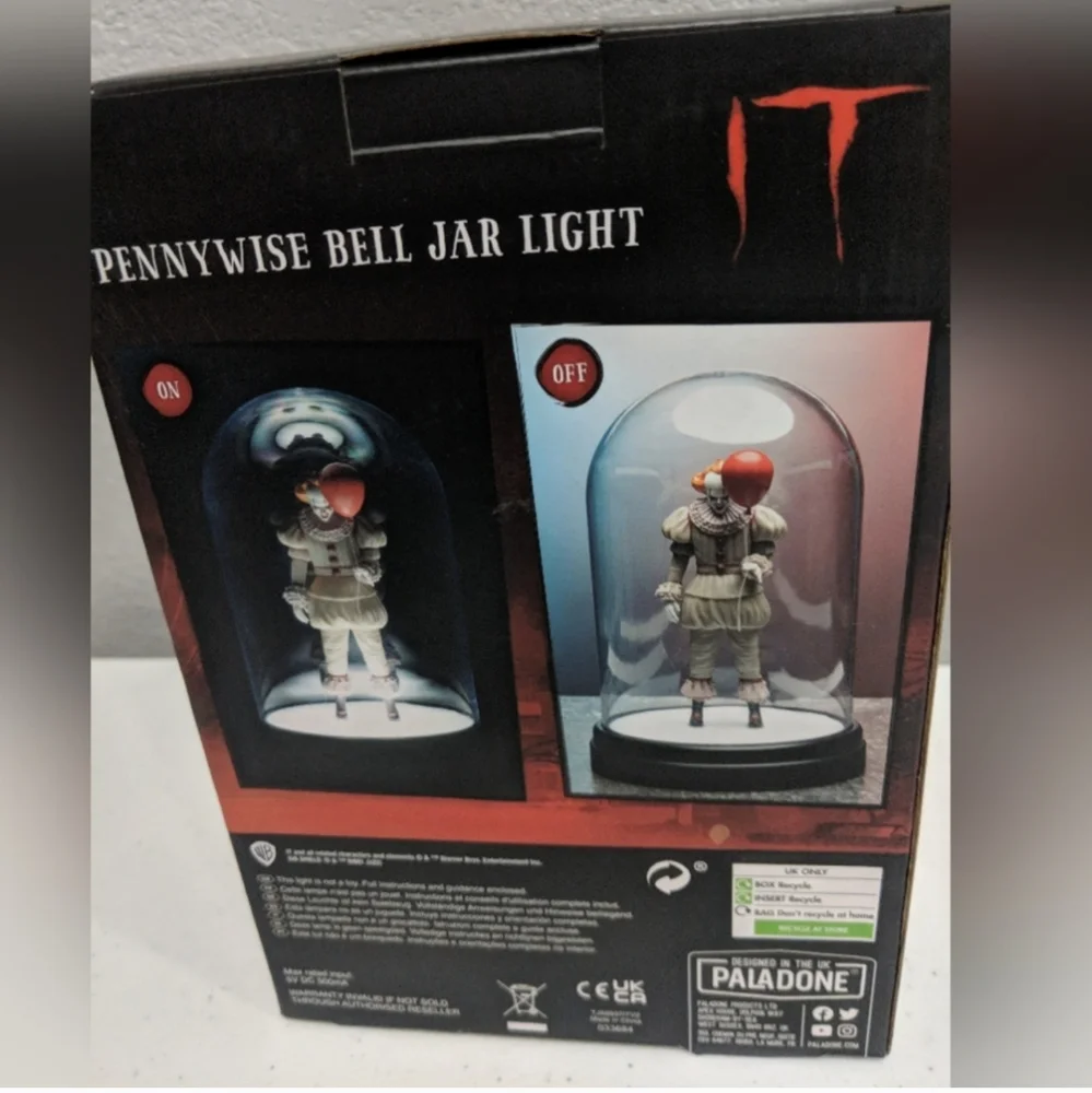 Halloween Horror Creepy Clown Collectibles Pennywise LED Cloche Light Up Decor